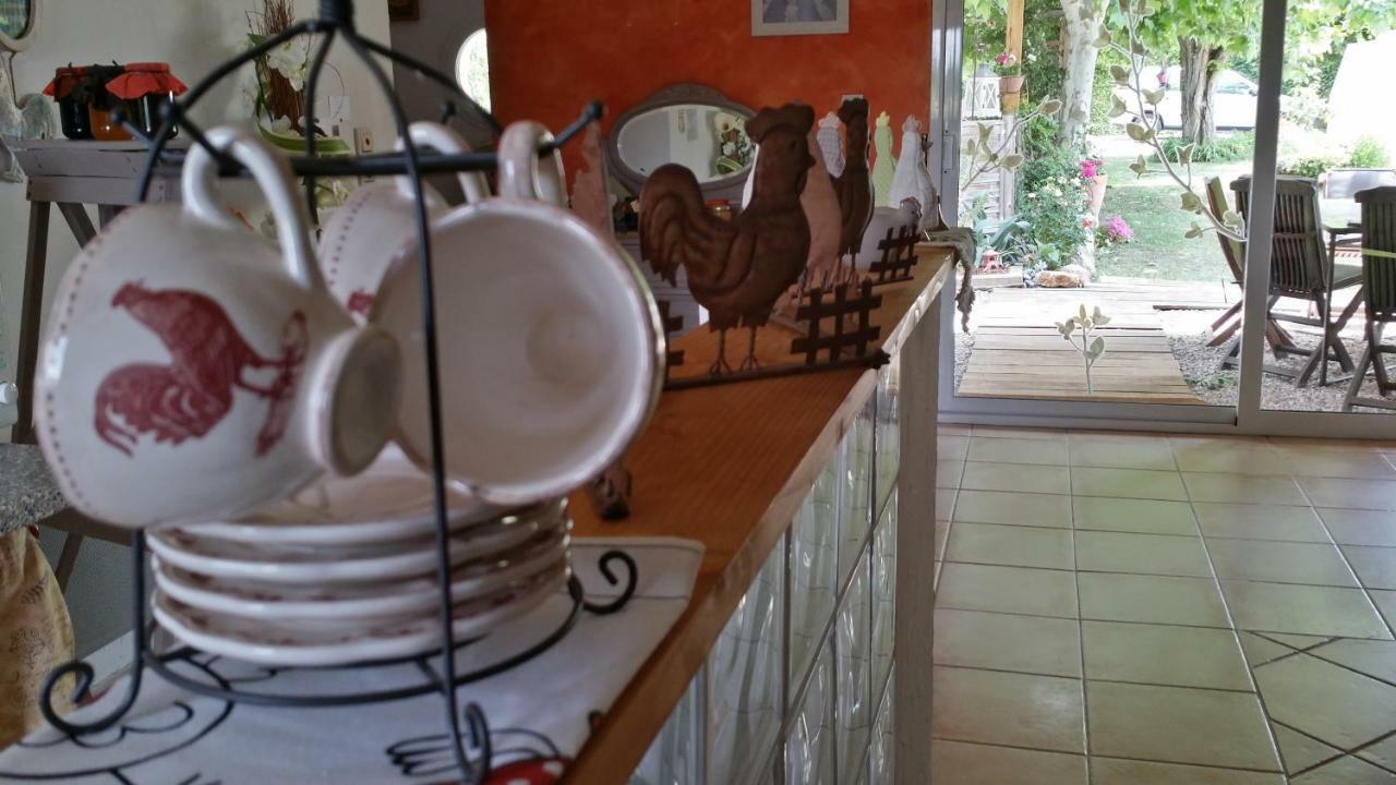Les Galines Otel Rians  Dış mekan fotoğraf