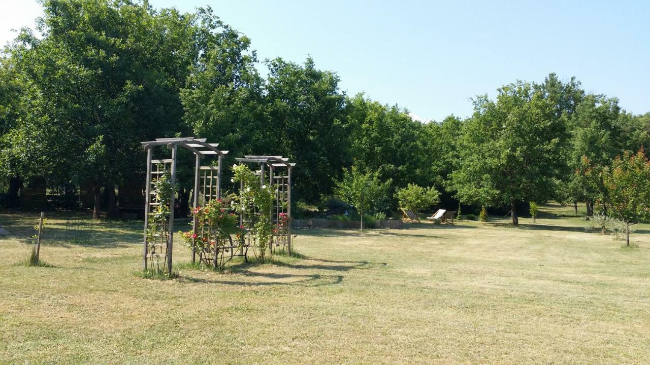 Les Galines Otel Rians  Dış mekan fotoğraf